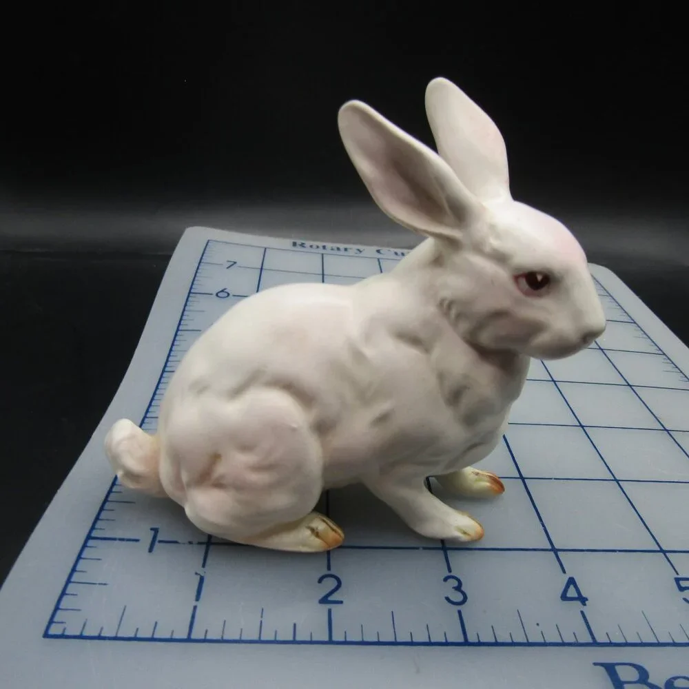 Lefton White Porcelain Rabbit Figurine - Picture 13 of 13